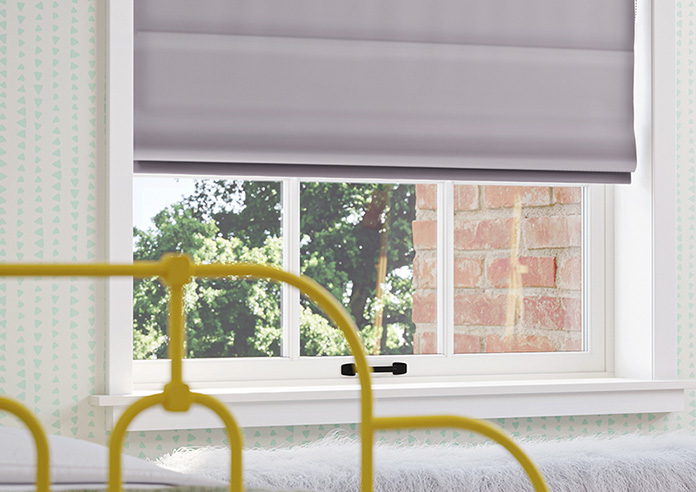 Menton, Pearl Violet - Roman Blind - Image 5